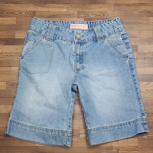 Hot Kiss Jean Shorts size 14